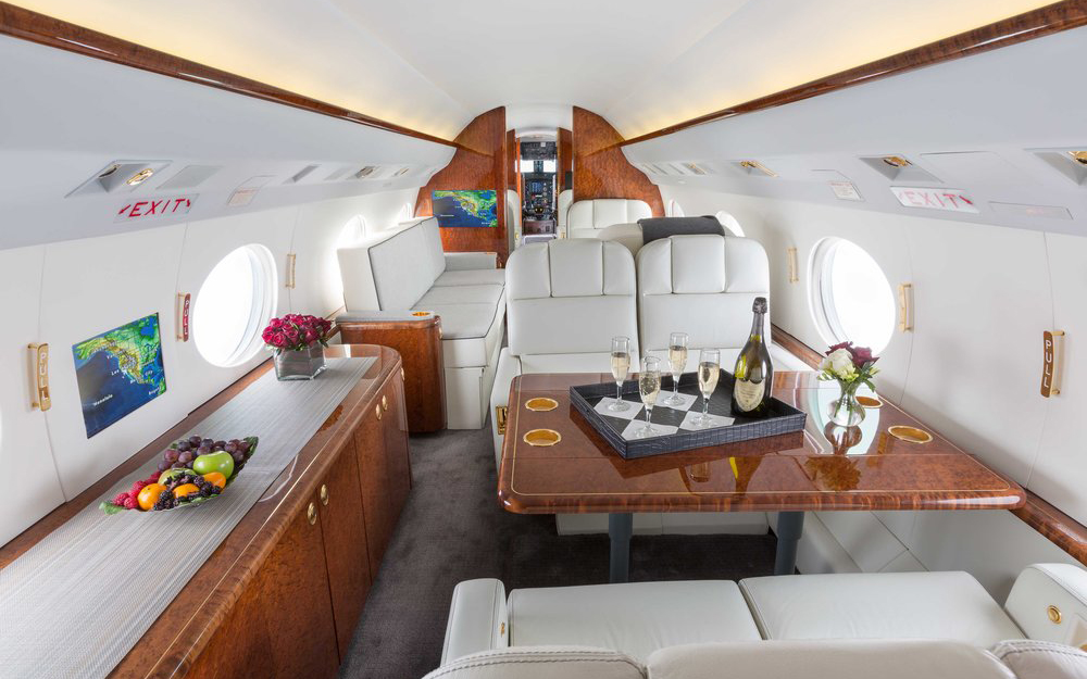 volo privato sul Gulfstream IVSP